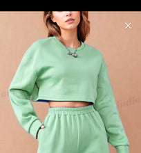 Load image into Gallery viewer, Sweater Crop
