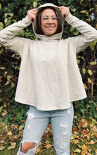 Load image into Gallery viewer, Indy poncho
