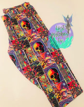 Load image into Gallery viewer, Leggings
